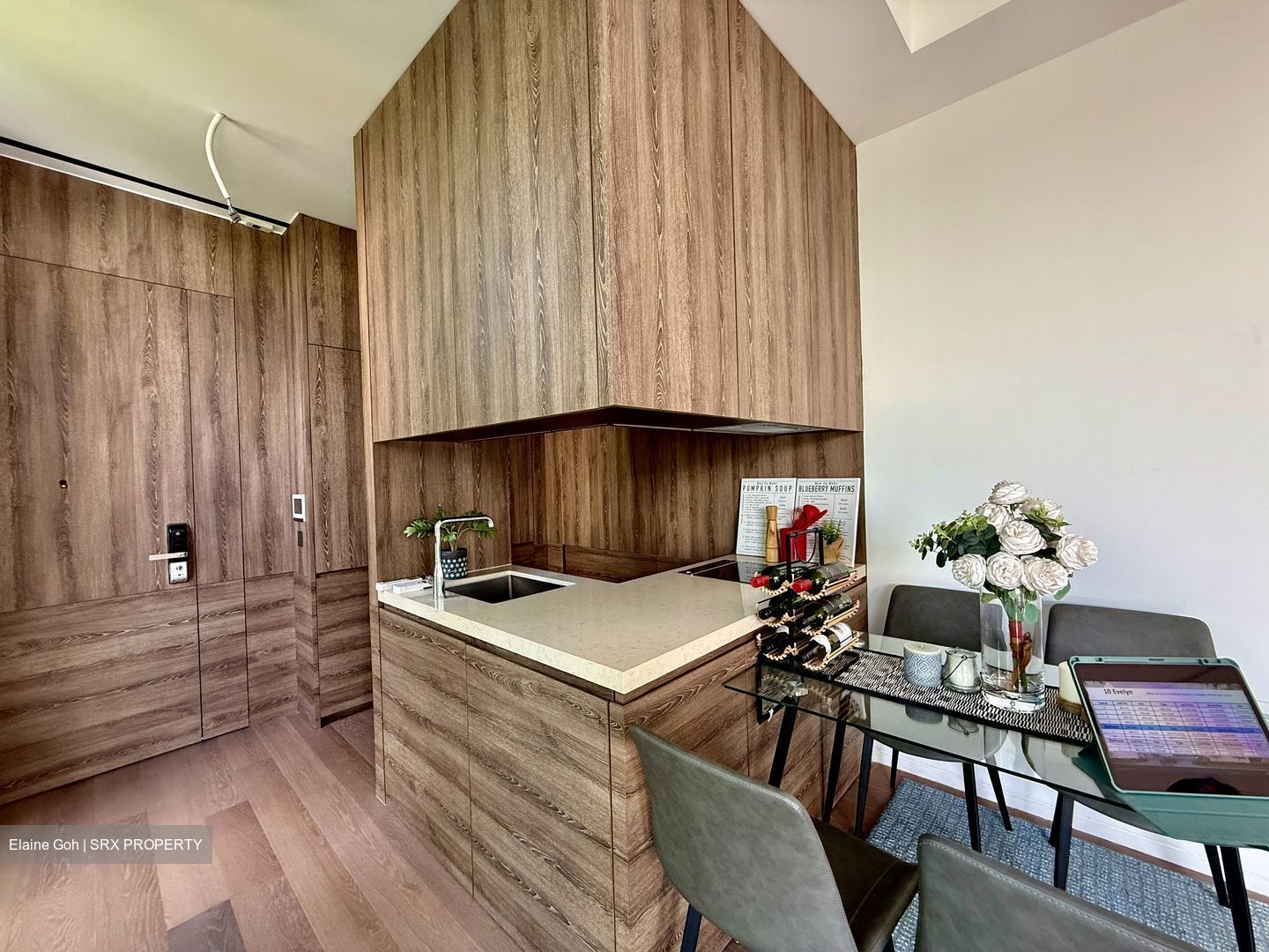 10 Evelyn (D11), Apartment #578783721